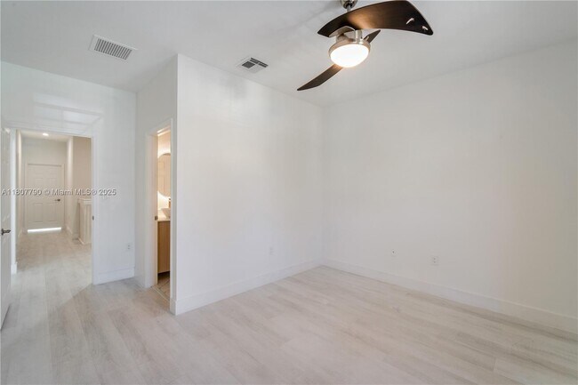 Building Photo - 7500 NW 107th Pl
