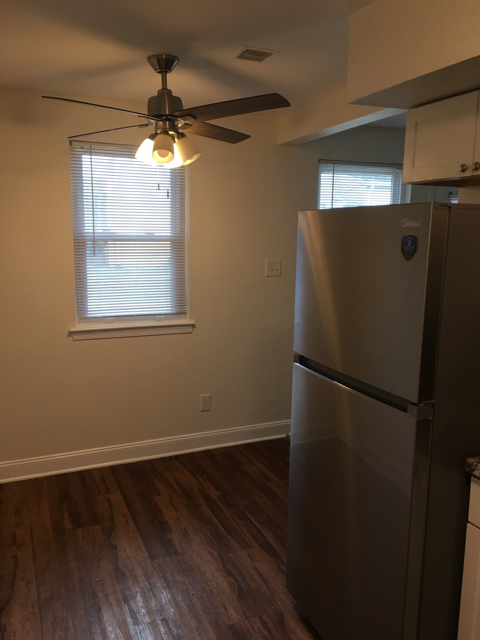 Kitchen - 12 Reliance Ct