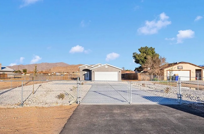 Building Photo - 3 BEDROOM - NEW CONSTRUCTION