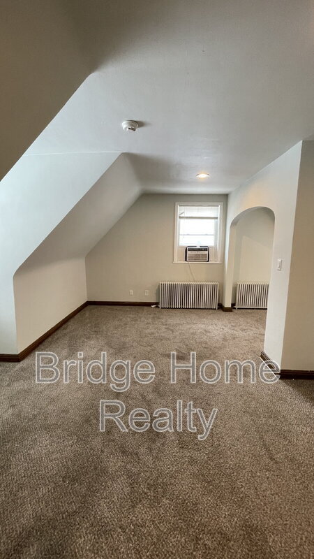 Building Photo - 814 Green St
