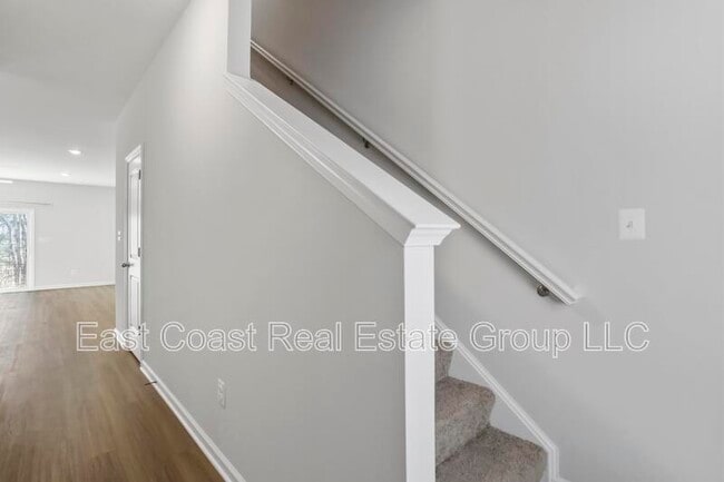 Building Photo - 116 Paddington St