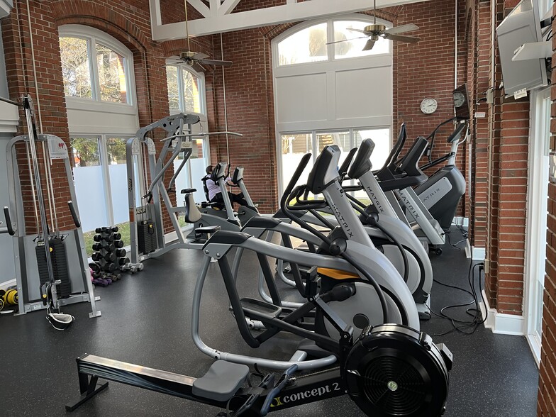 Fitness center - 5701 Chapman Mill Dr
