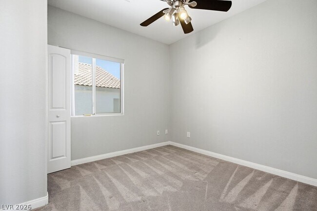 Building Photo - 7285 Winding Creek Dr