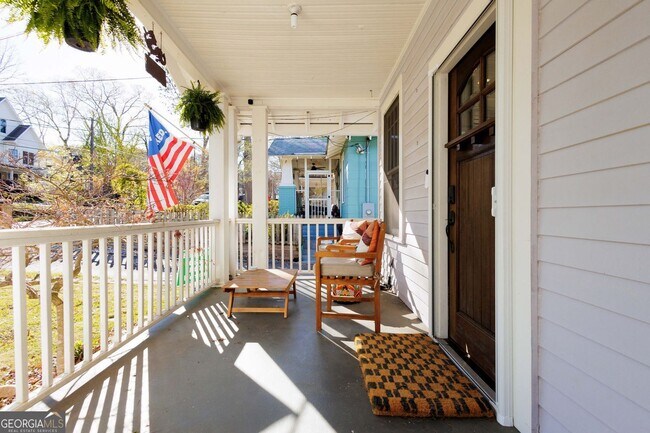 Building Photo - 1446 Metropolitan Ave SE