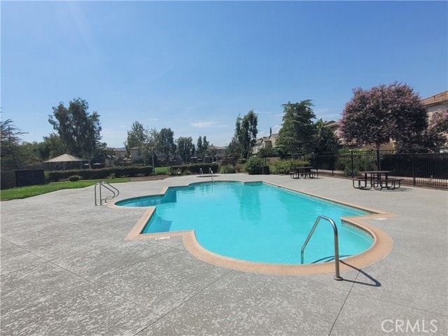 Building Photo - 4022 Sutton Ct