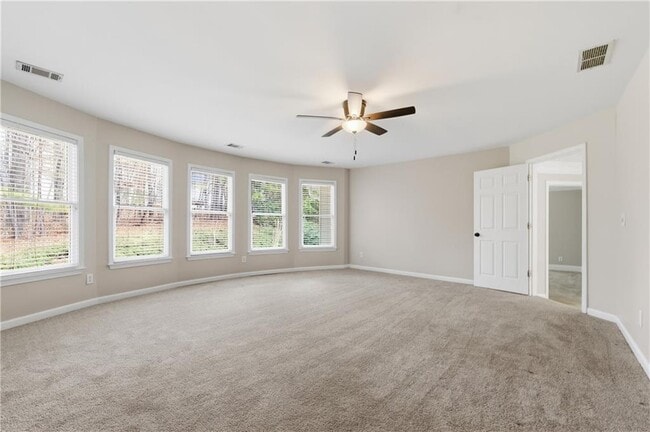 Building Photo - 2570 Wood Creek Ct NE