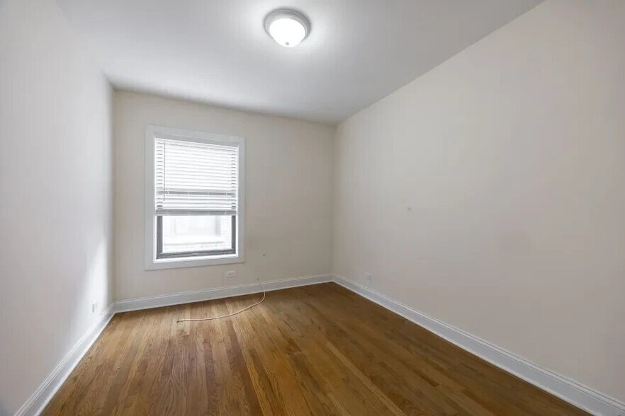 Building Photo - 2643 N Spaulding Ave