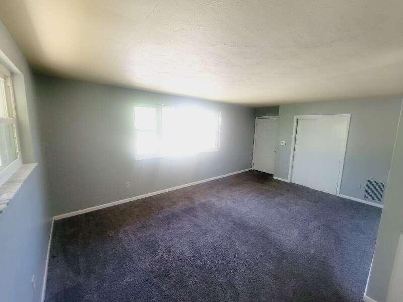 Building Photo - 3212 Elman Dr