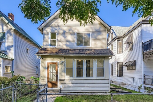 Primary Photo - 2630 14th Ave S