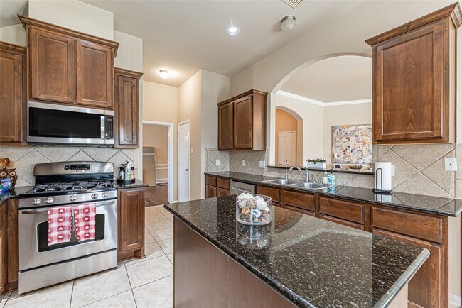 Building Photo - 119 Emerald Loch Ln