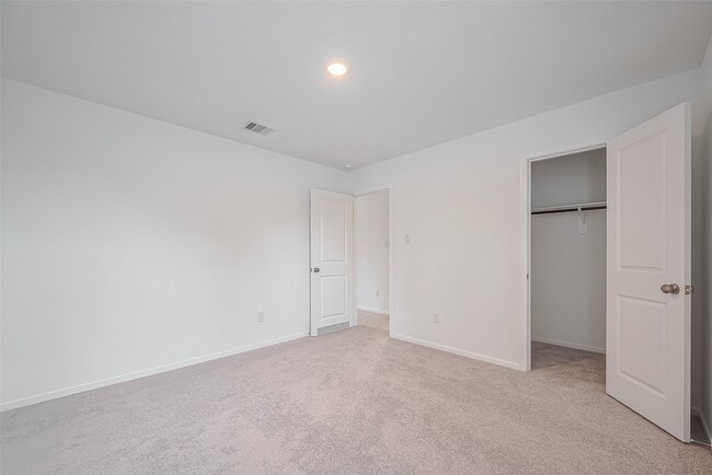 Building Photo - 3121 Courtney Flower Dr