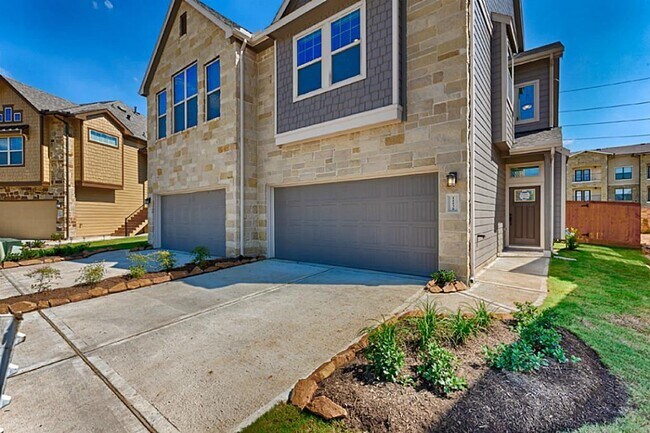 Building Photo - 12238 La Strada St