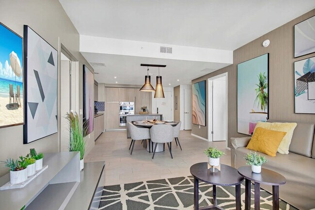 Building Photo - 4010 S Ocean Dr