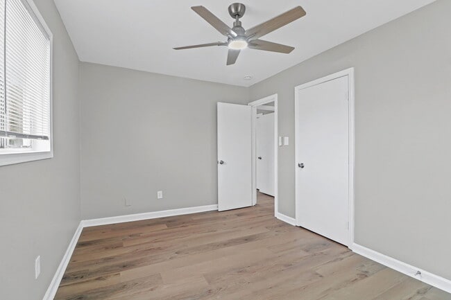 Building Photo - 1697 Spoonbill Rd