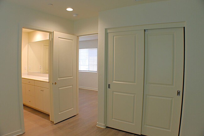 Building Photo - 3 Bed | 2.5 Bath | 1,733 Sq Ft | Built 2021 | Gated Community