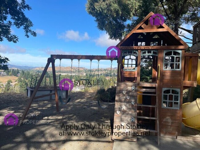 Building Photo - Stokley Properties Presents 54 Hidden Hill...