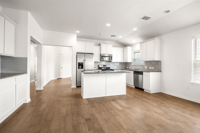 Building Photo - 601 Cortona Ln