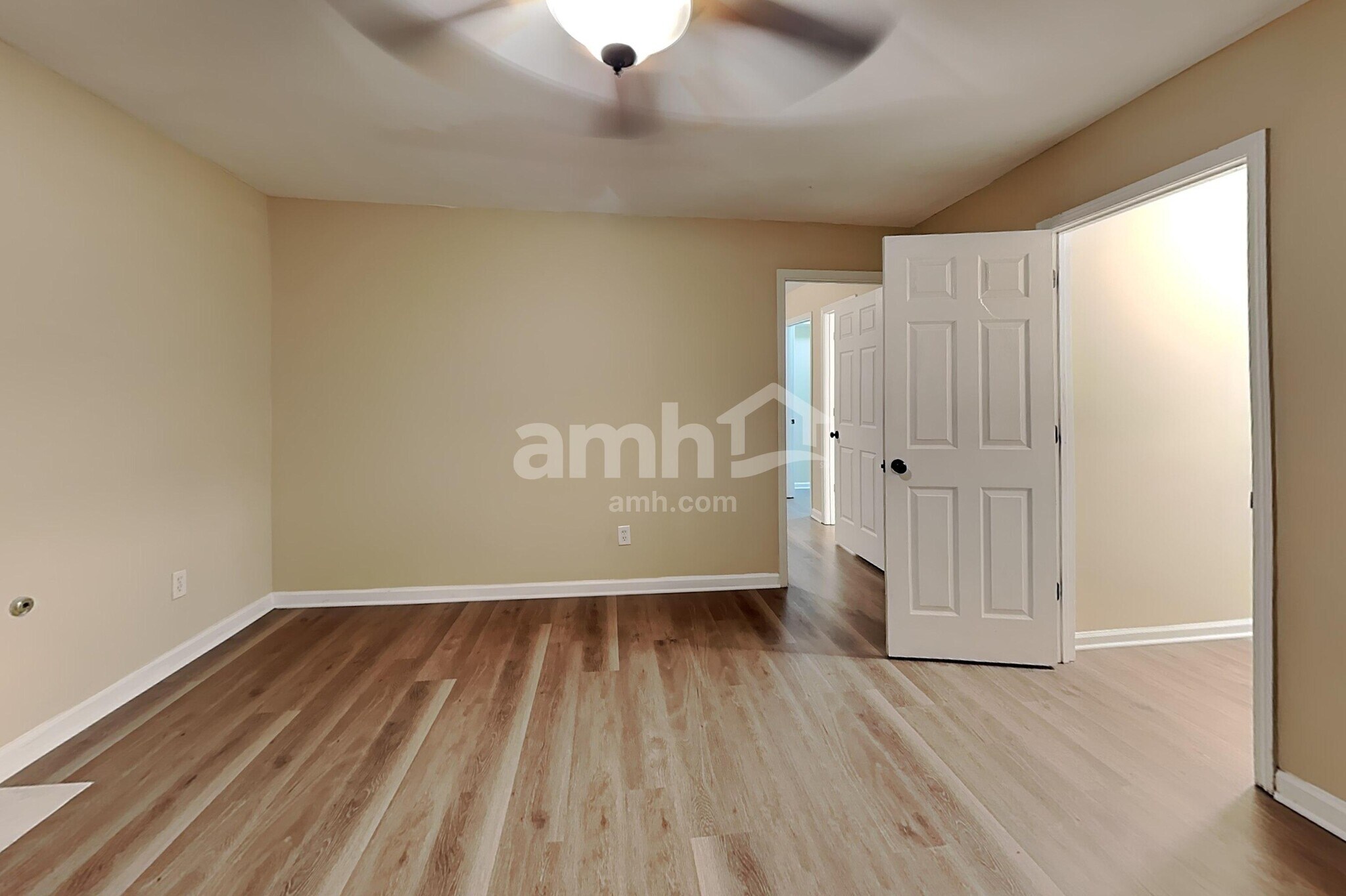Building Photo - 3150 Parfait Pl