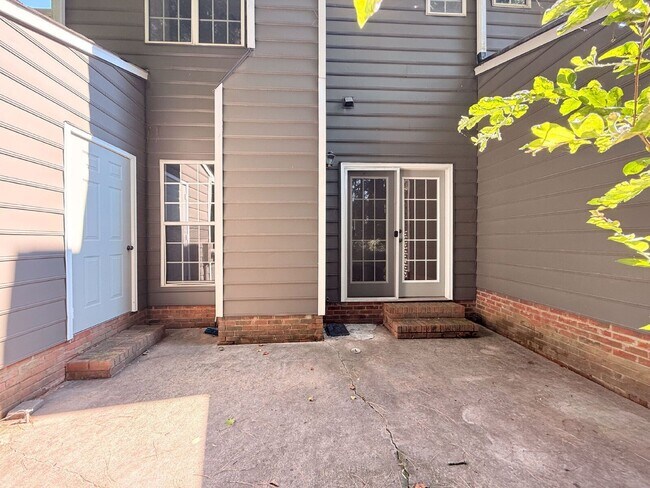 Building Photo - 4439 Still Pines Dr