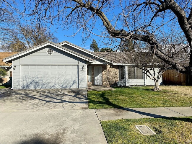 "Coming soon" Cozy 3-Bedroom Retreat with... - "Coming soon"  Cozy 3-Bedroom Retreat with...