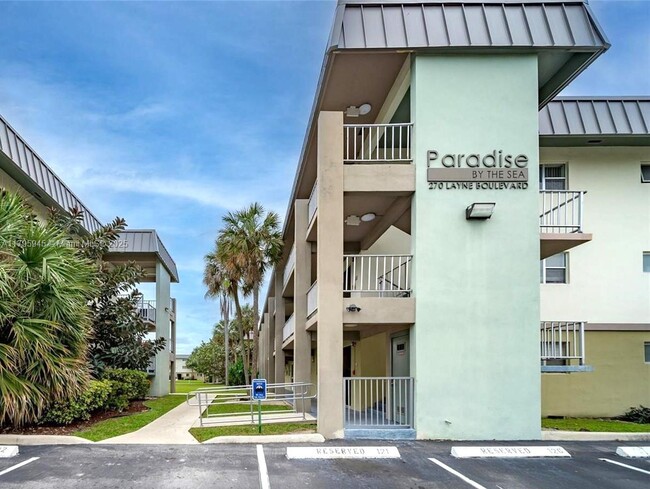 Building Photo - 250 Layne Blvd