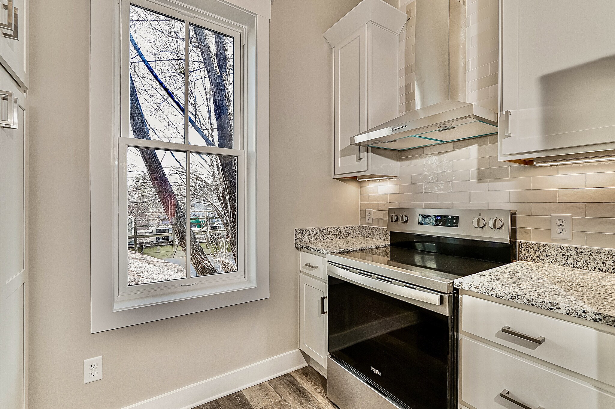 Building Photo - 1600 Bardstown Rd