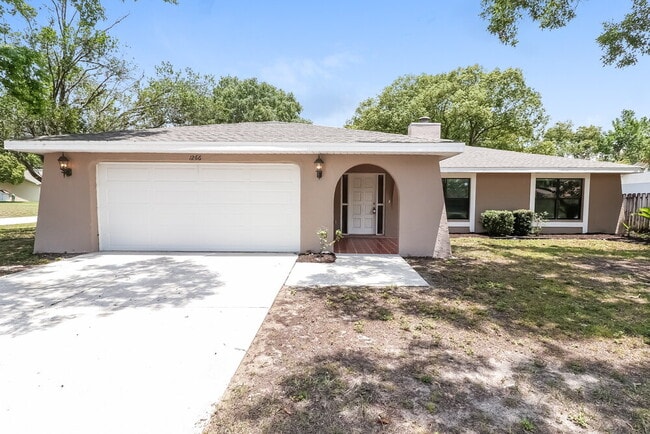 Building Photo - 1266 Bentley Ave