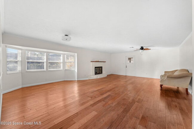 Building Photo - 247 Saldon Ln