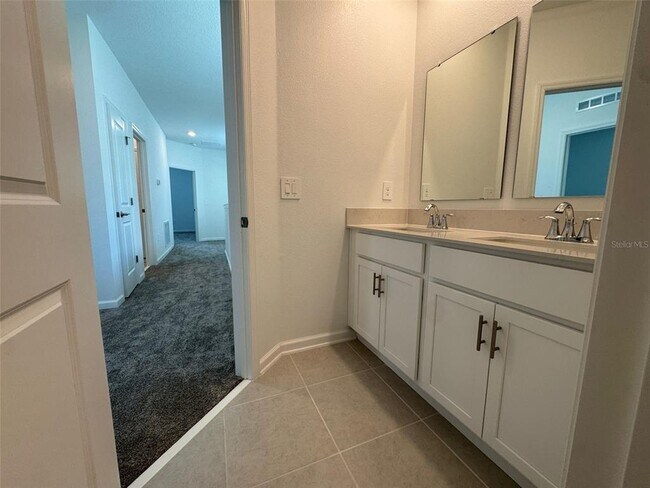 Building Photo - 2430 Peace Of Mind Ave