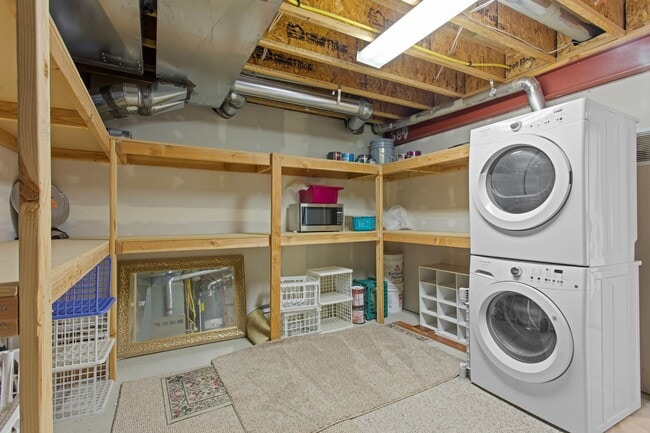 Building Photo - 625 S Snowmass Cir