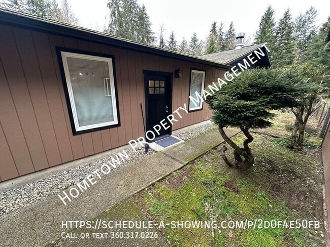 Building Photo - 1030 142nd Ave SW