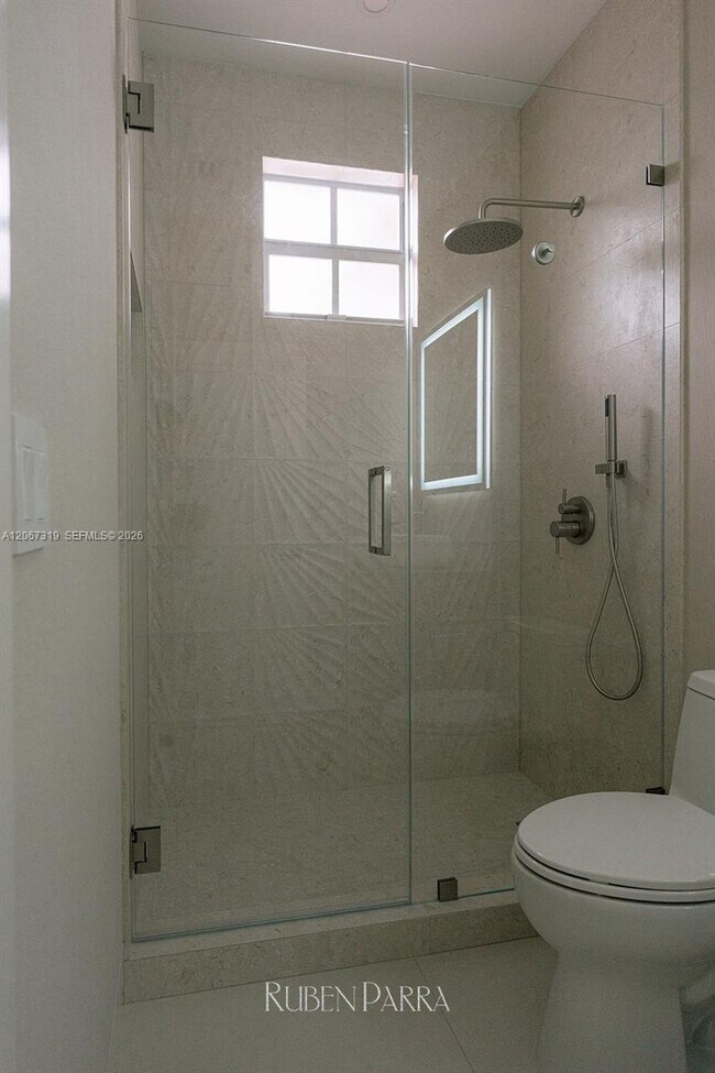 Building Photo - 8167 NW 108th Ct