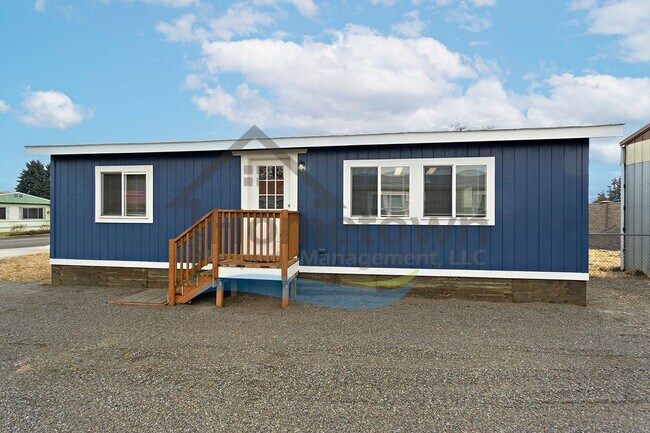 Building Photo - 2 Bedroom 1 Bath Home with 24x24 Shop and ...