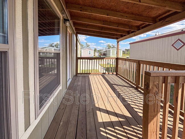 Building Photo - 618 San Rafael