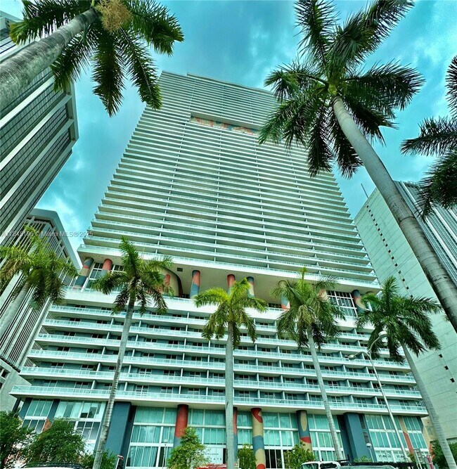 Building Photo - 50 Biscayne Blvd