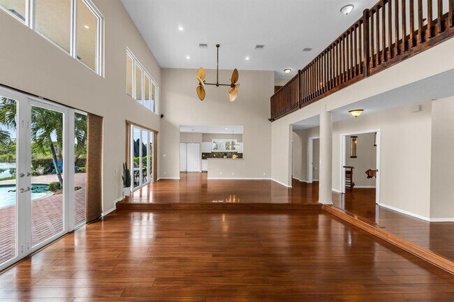Building Photo - 1333 SW 175th Way