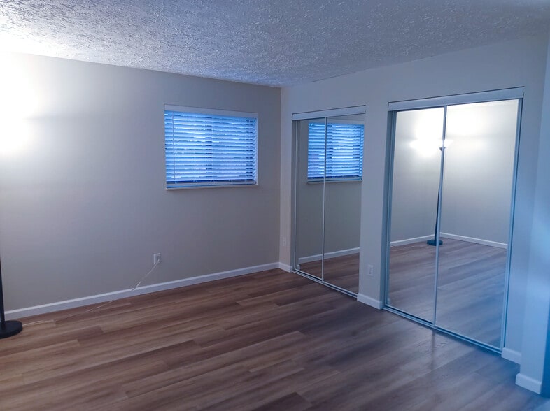 Master Bedroom - 1203 Dutilh Rd