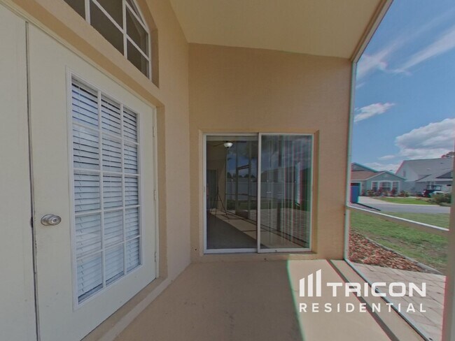 Building Photo - 7956 Floradora Dr