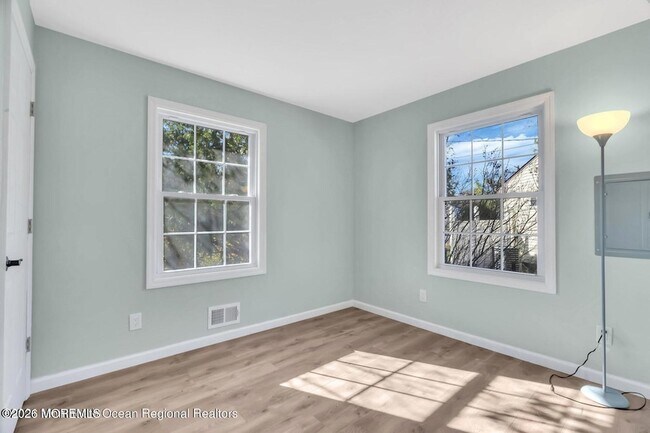 Building Photo - 318 Bellanca Rd