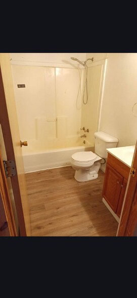 Building Photo - 4996 Main St