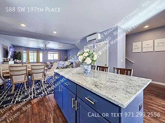 Building Photo - 588 SW 197th Pl