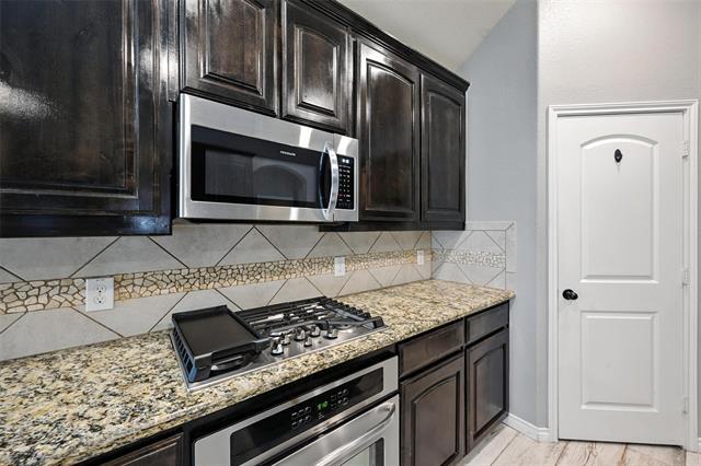 Building Photo - 624 Cypress Hill Dr
