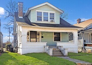 Building Photo - 1824 Burwell Ave