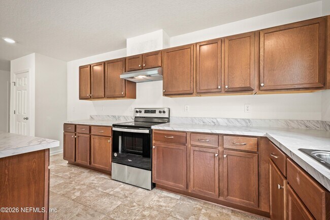 Building Photo - 2172 Hudson Grove