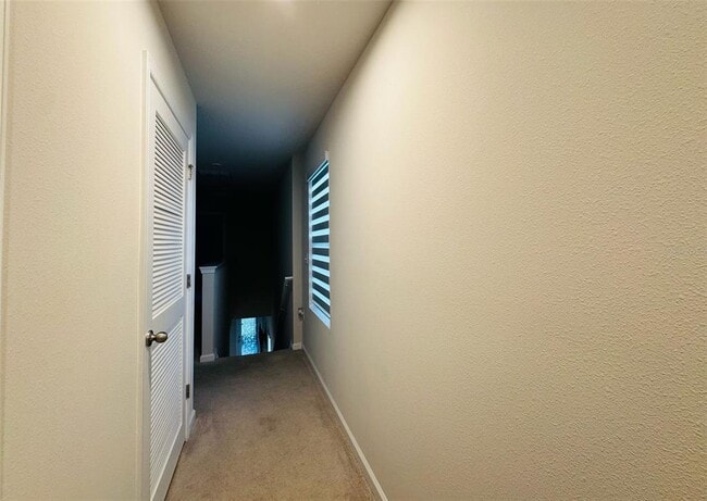 Building Photo - 222 Blueberry Ln