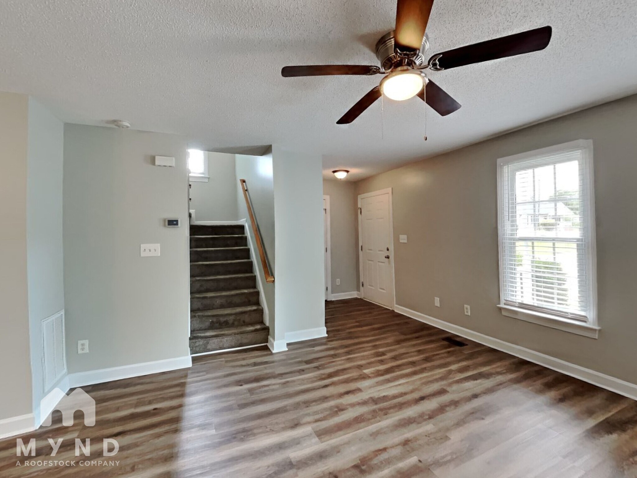 Building Photo - 405 Helleri Ct