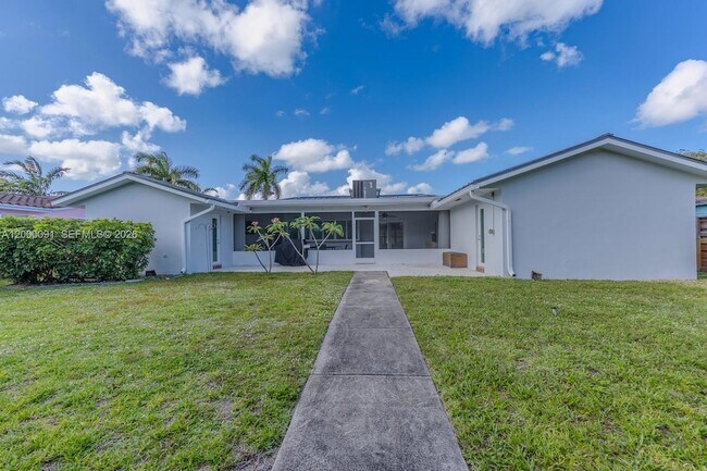 Building Photo - 5012 Grant St