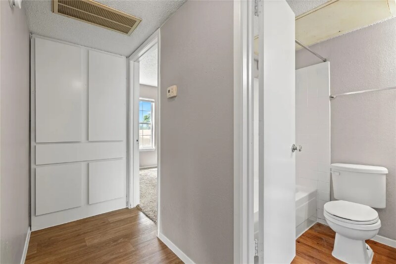 Building Photo - 1625 Mary K Ln