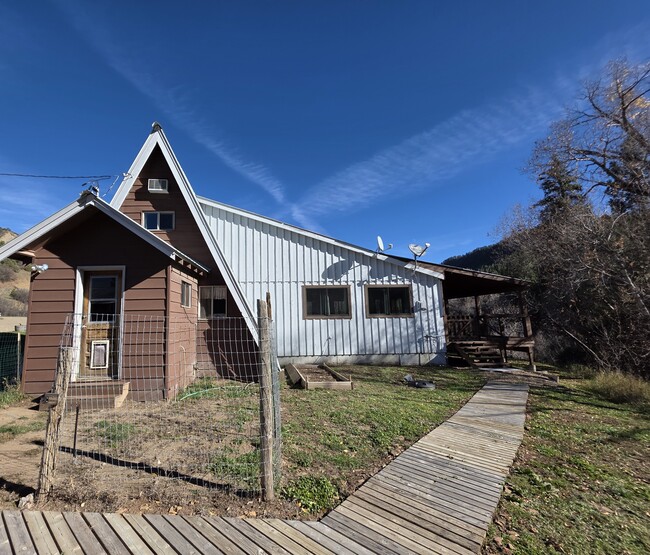 Building Photo - 101 Co Rd 339