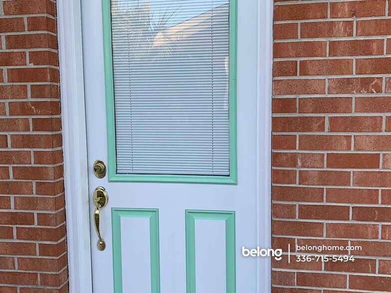 Building Photo - 1705 Fordham Rd